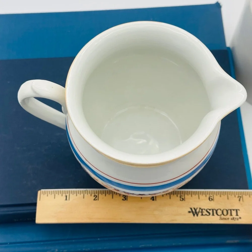 Vintage charming porcelain